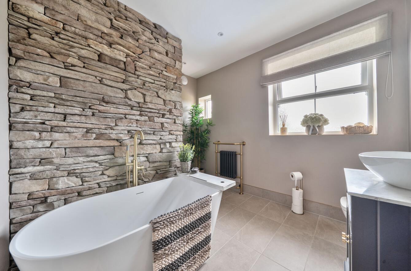 Graigola Road, Glais, Swansea, SA7 9HS